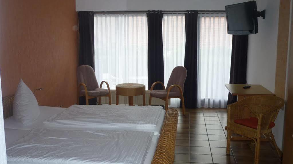 Hotel Forsthaus Alter Foerster Bad Oeynhausen Exterior foto
